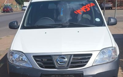 2017 Nissan NP200 1.6 A/C Safety Pack