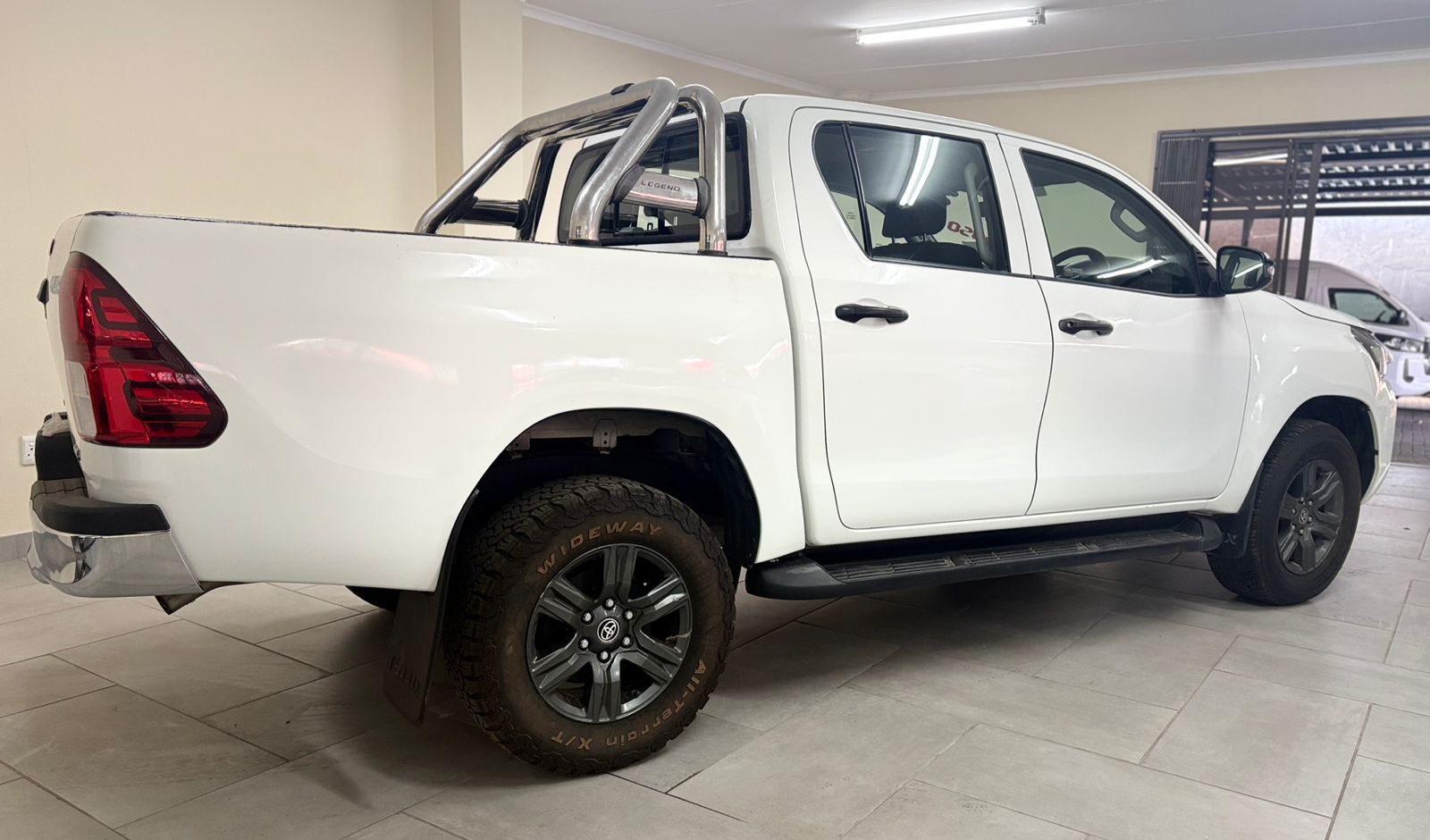 WhatsApp Image 2025-10-28 at 13.49.17