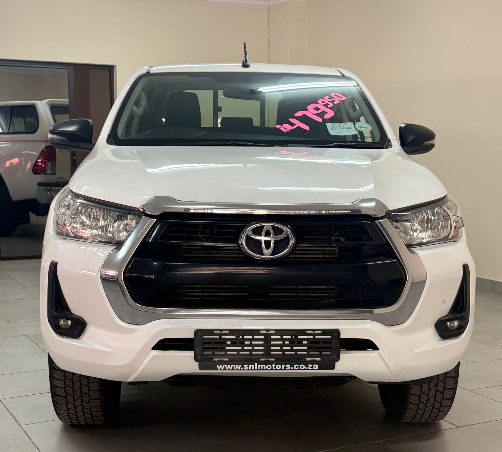 WhatsApp Image 2025-10-28 at 14.08.54