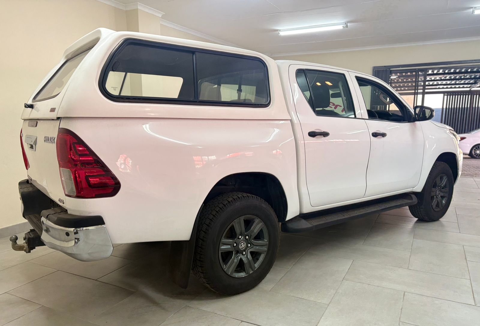 WhatsApp Image 2025-10-28 at 14.08.55