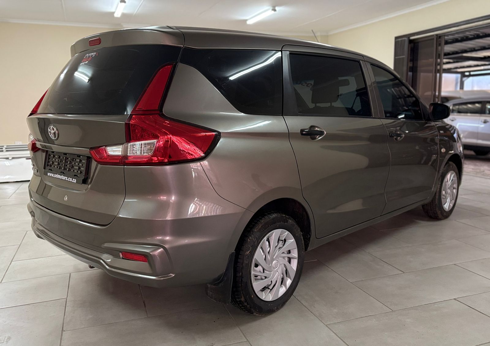 WhatsApp Image 2025-11-05 at 11.18.03