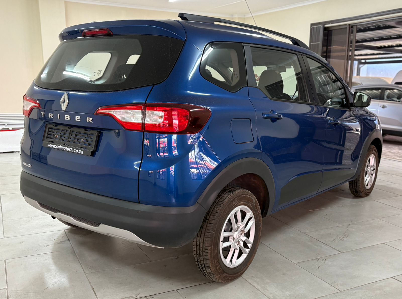 WhatsApp Image 2025-11-05 at 11.35.08 (2)