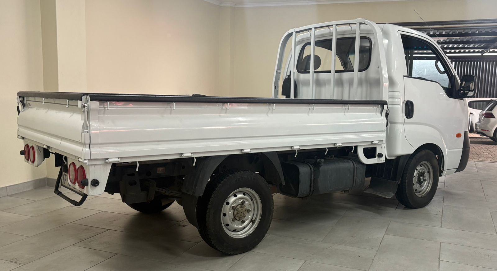 WhatsApp Image 2025-11-14 at 10.08.07